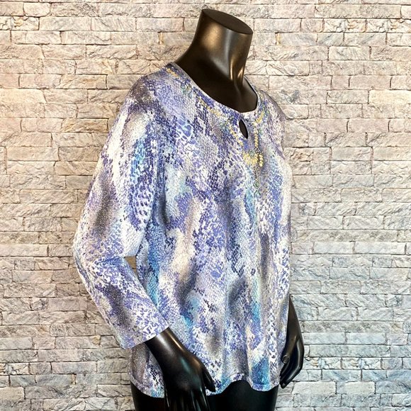 Alfred Dunner Shimmery Blouse with Keyhole Neckline Size S Oversized Abstract - Picture 3 of 8